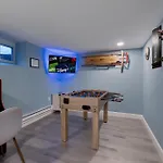 Lakeview! - Close To Skiing - Includes Firepit & Game Room!