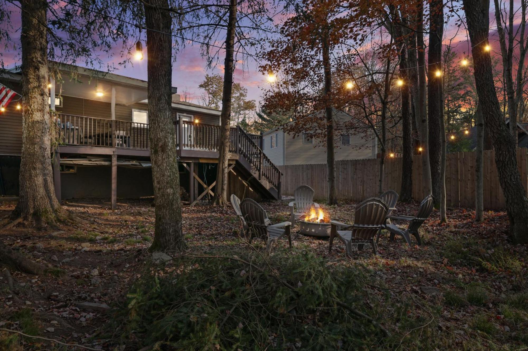 Lakeview! - Close To Skiing - Includes Firepit & Game Room! *