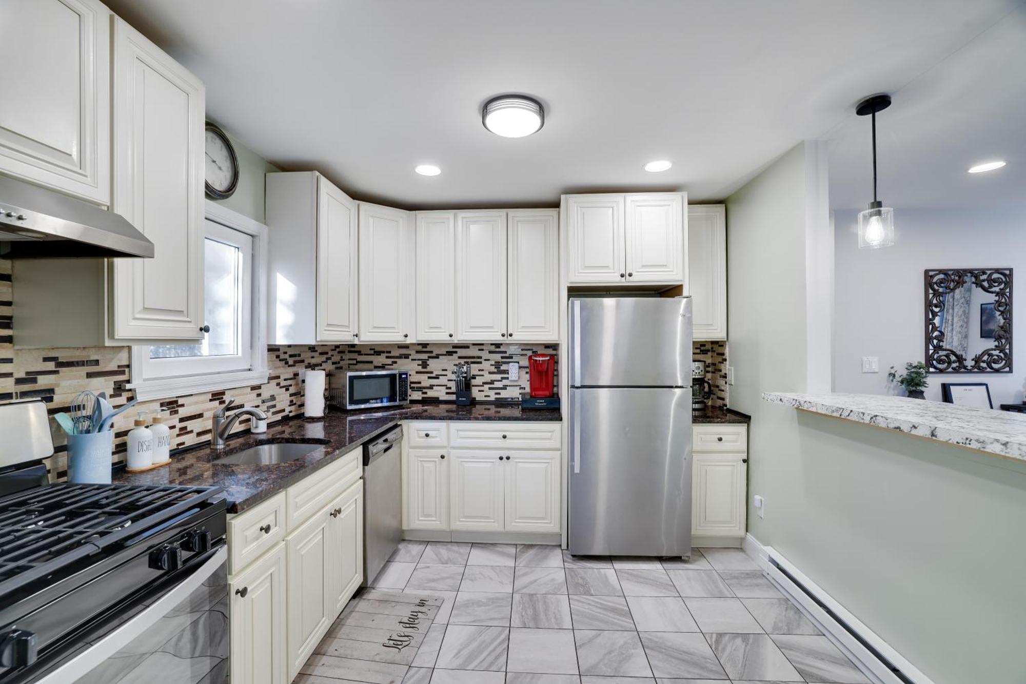 Lakeview! - Close To Skiing - Includes Firepit & Game Room! Arrowhead Lake